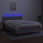 Letto a Molle Materasso e LED Grigio Chiaro 140x200 cm Tessuto