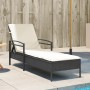 Lettino Prendisole con Cuscino Nero 63x200x81 cm in Polyrattan