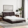 Letto con Materasso Marrone Scuro 140x190cm Tessuto