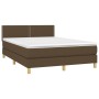 Letto a Molle Materasso e LED Marrone Scuro 140x200 cm Tessuto