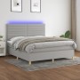 Letto a Molle Materasso e LED Grigio Chiaro 180x200 cm Tessuto