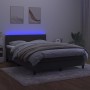 Letto a Molle con Materasso e LED Grigio Scuro 140x190 cm