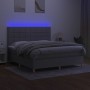 Letto a Molle Materasso e LED Grigio Chiaro 180x200 cm Tessuto