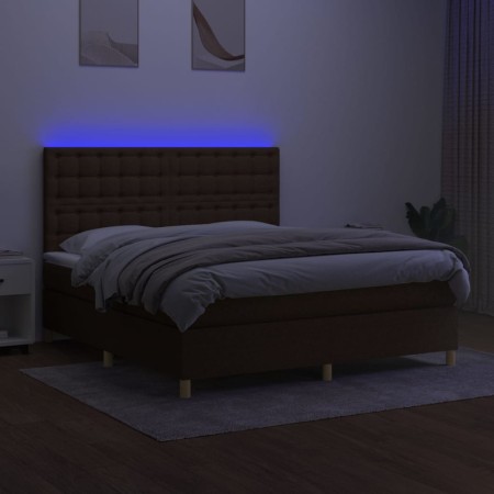 Letto a Molle Materasso e LED MarroneScuro 180x200cm in Tessuto